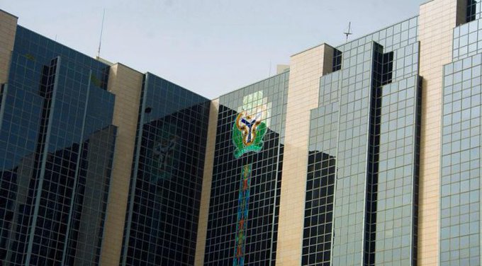 New CBN Directive to Commercial Banks Leaves Nigerians Puzzled 