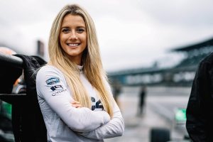 Lindsay Brewer joins Juncos Hollinger Racing for 2024 Indy NXT campaign