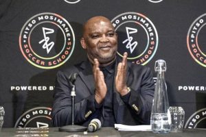 BREAKING: Pitso Mosimane signs on the dotted line for new club