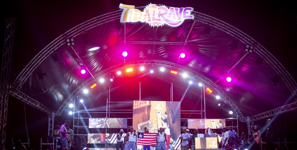 Tidal Rave Festival rocks the shores of Liberia with Ghana’s DJ Neizer, MC Caro, Stunn, Nuchie Meek and others stars