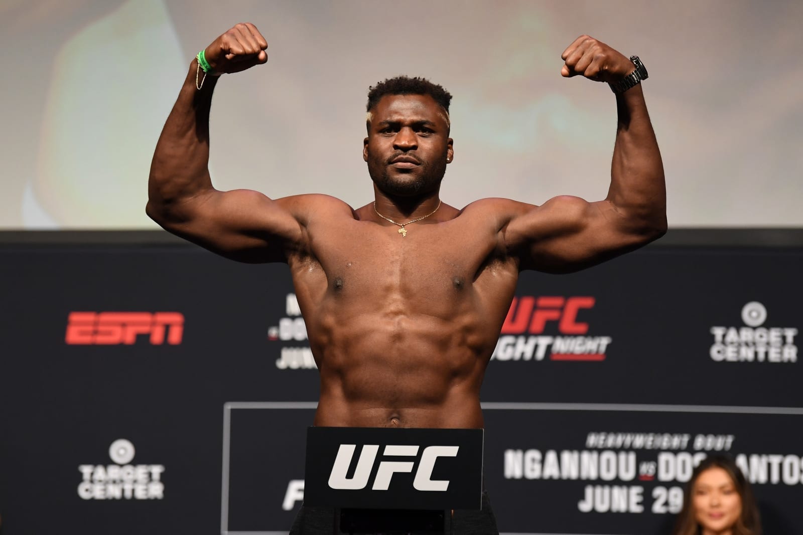 Top boxing contender slams Ngannou-Joshua ‘exhibition’