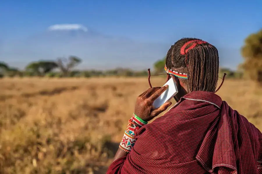 Africa’s smartphone market defies headwinds with 12% Q3 growth, but 2024 could see slower expansion