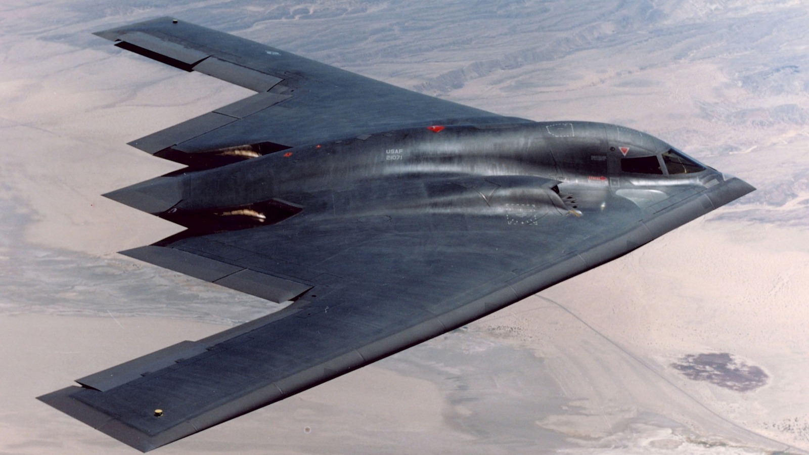 Here’s What Makes The Northrop Grumman B-2 Spirit One Of America’s Best Stealth Bombers