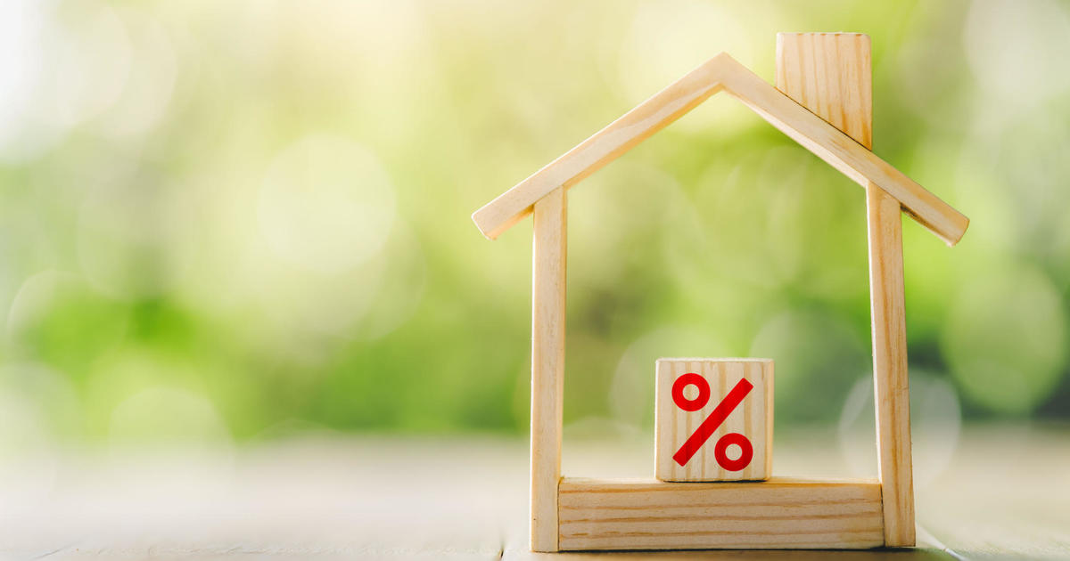 Nearly a third of Americans expect mortgage rates to fall in 2024