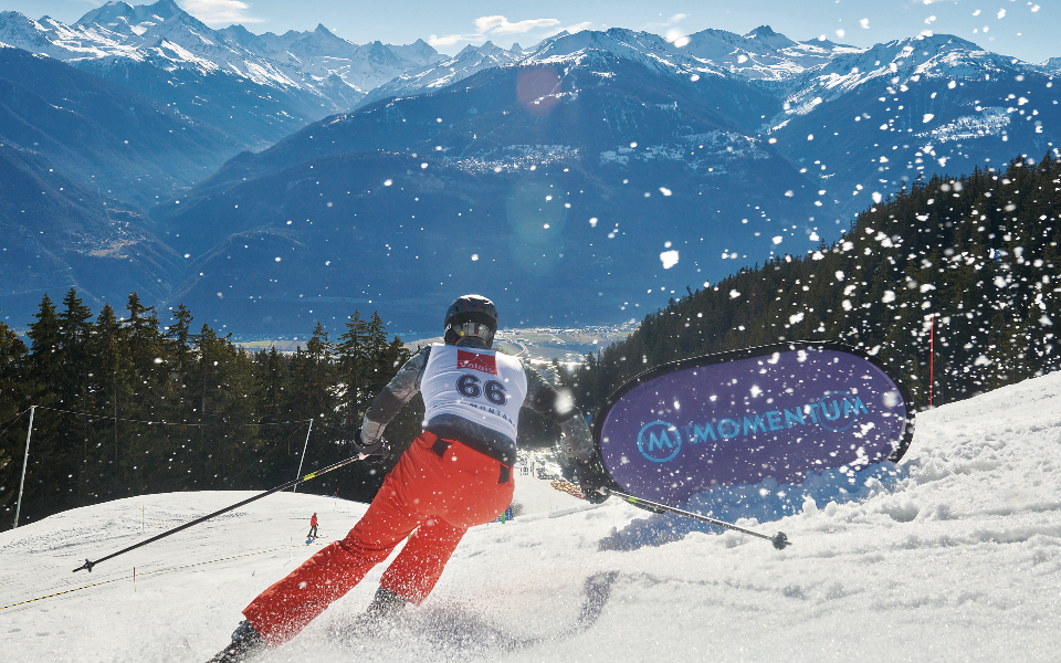 Inside the City of London ski race where bankers compete on the slopes