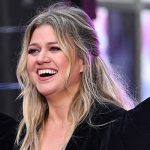 Kelly Clarkson Says She Feels ‘Sexier in New York’ Following Weight Loss Comments: Watch