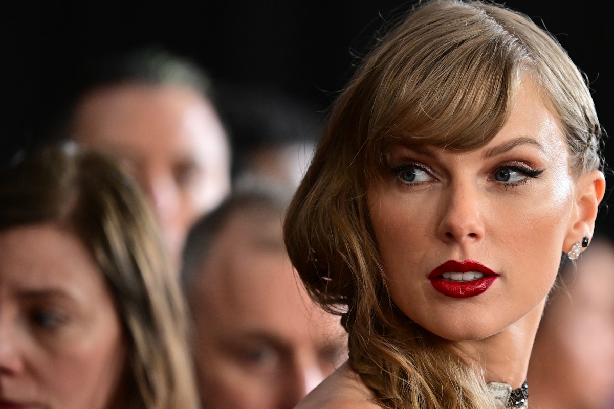 Alarmingly High Number of Republicans Think Taylor Swift Is a Psyop