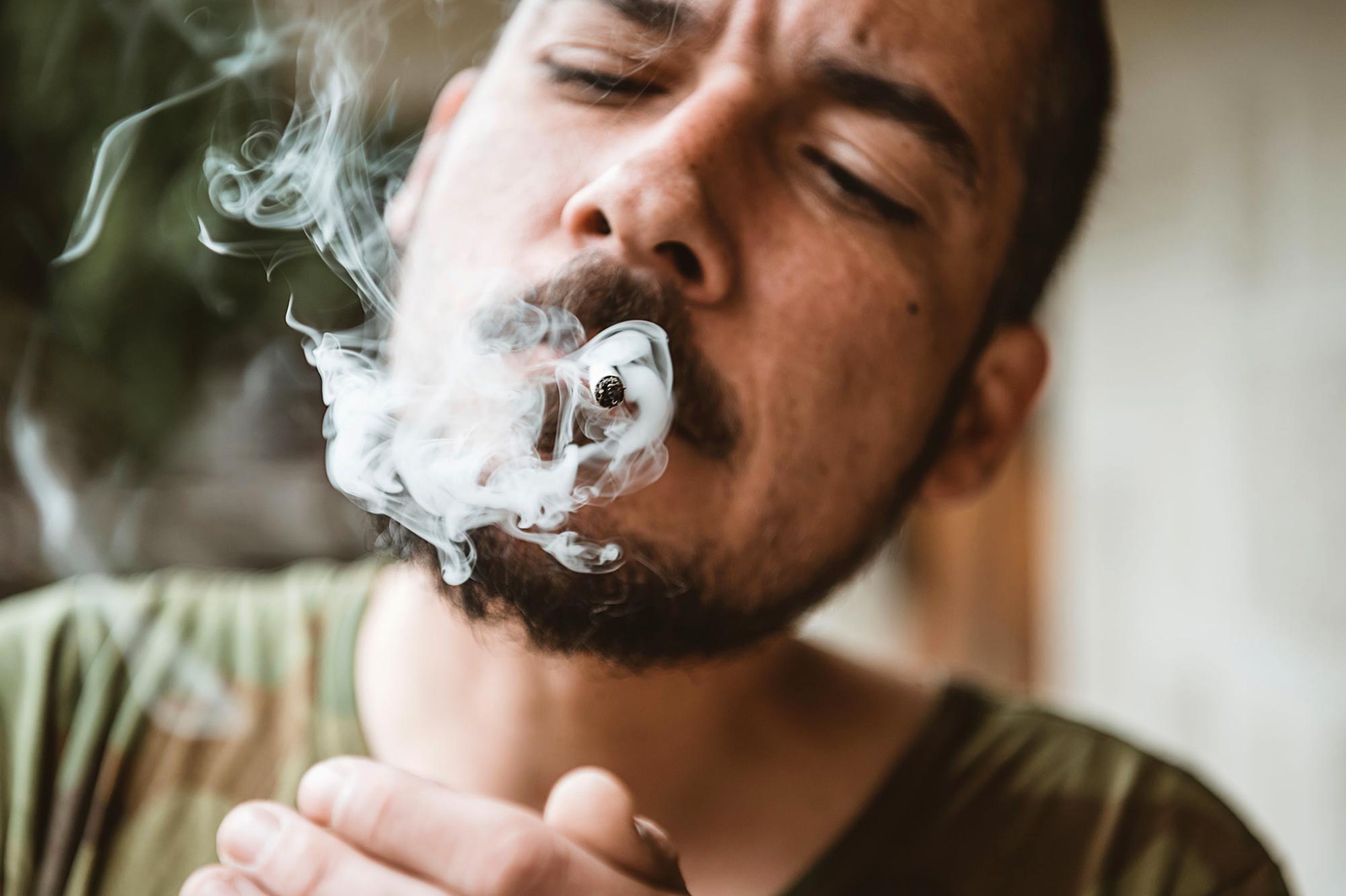 New Research: Smoking Marijuana and Cigarettes Linked to Increased Lung Damage