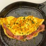 ALL-IN-ONE: Lekker Brekker Monday: Bacon and mature Cheddar omelette