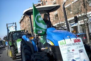 Farmers’ protests block roads in Italy as unrest spreads in Europe