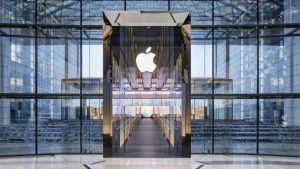 Apple Announces Job Vacancies in UAE with Salary above 8000 Dirhams