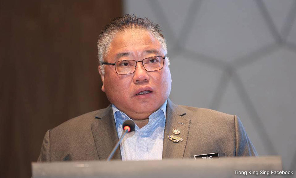 ‘Stop racist extreme politics,’ Tiong hits back at Umno Youth chief