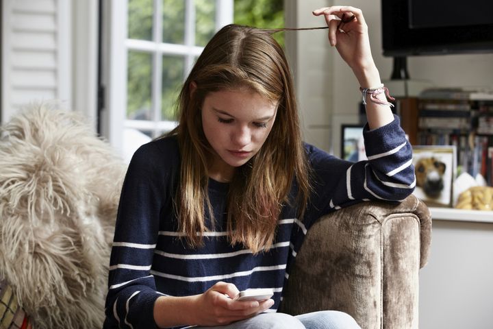 The dangers of ‘influencers’ and brands targeting your kids with ads