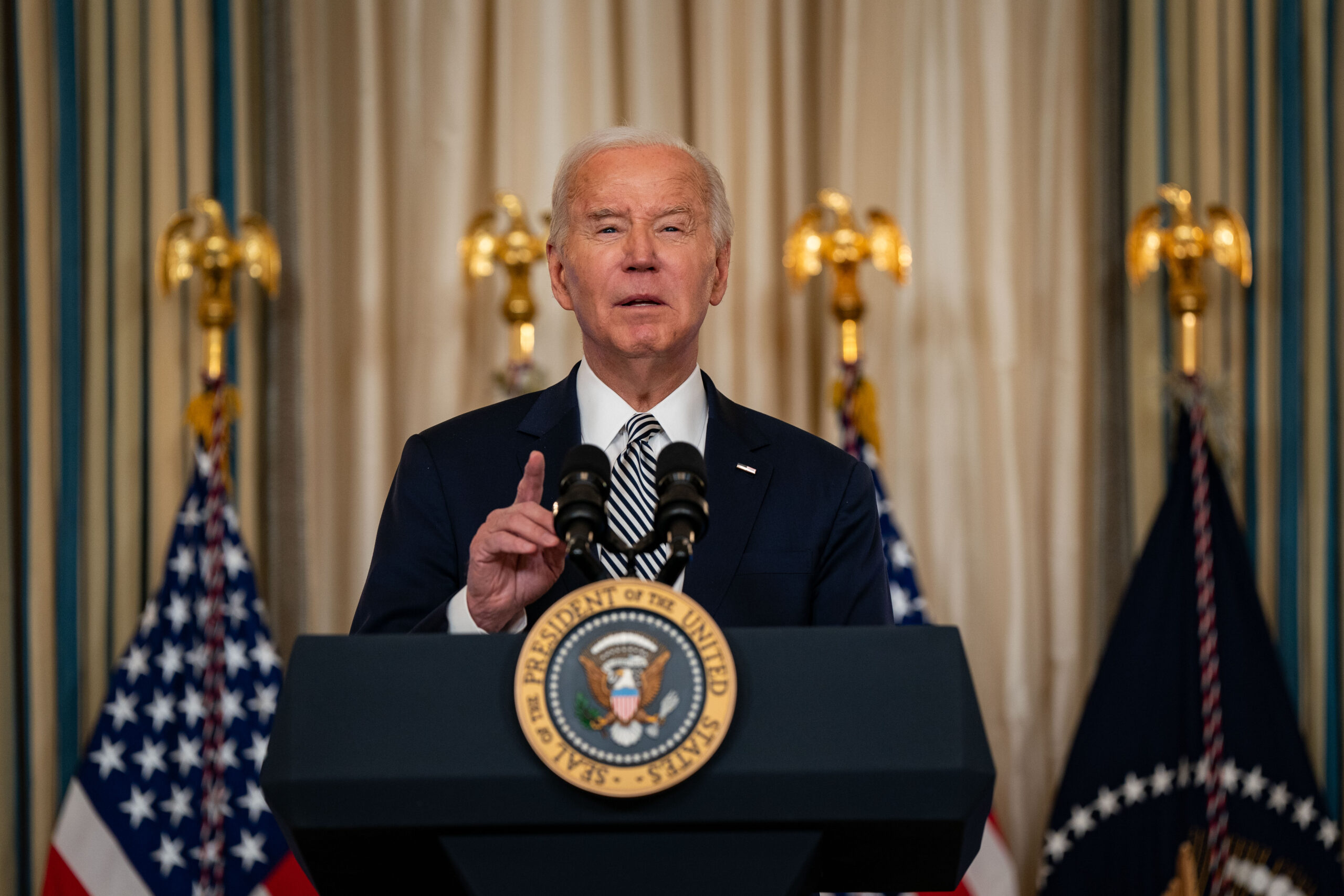 Biden Prepares for Extended Yemen Bombing, Triggering Constitutional Alarm Bells