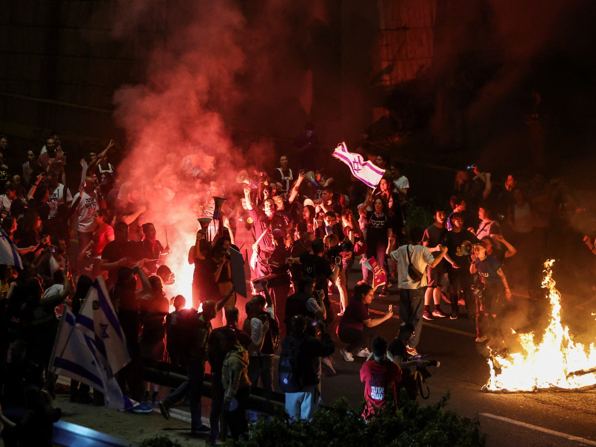 Tens of thousands of Israelis take part in anti-gov’t protests