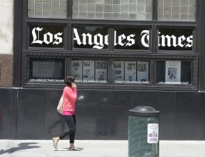 LA Times staff walk out over job cut threats