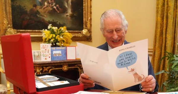 King Charles cheered by get-well cards, World News