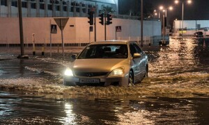 Heavy storms soak Gulf as Oman death toll rises to 18