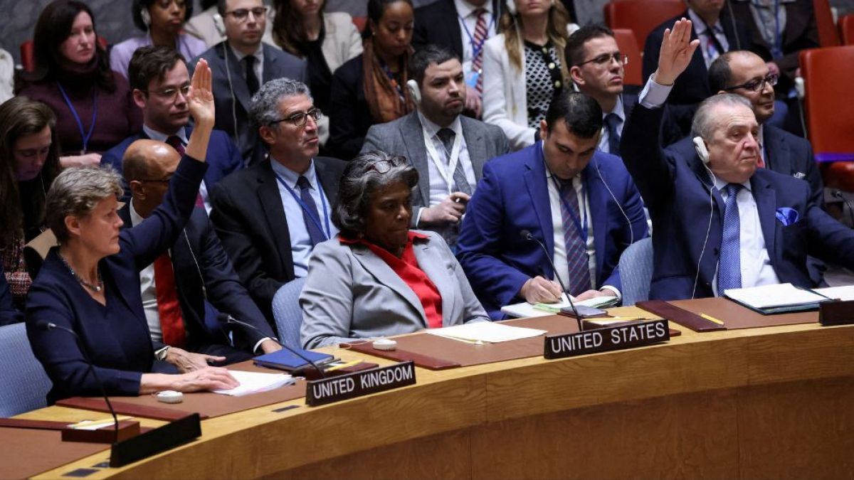 What are the implications of the UN Security Council Gaza ceasefire motion?