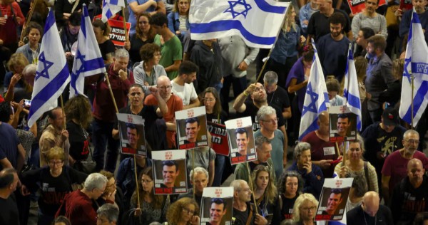 Thousands of Israelis join anti-government protests, World News