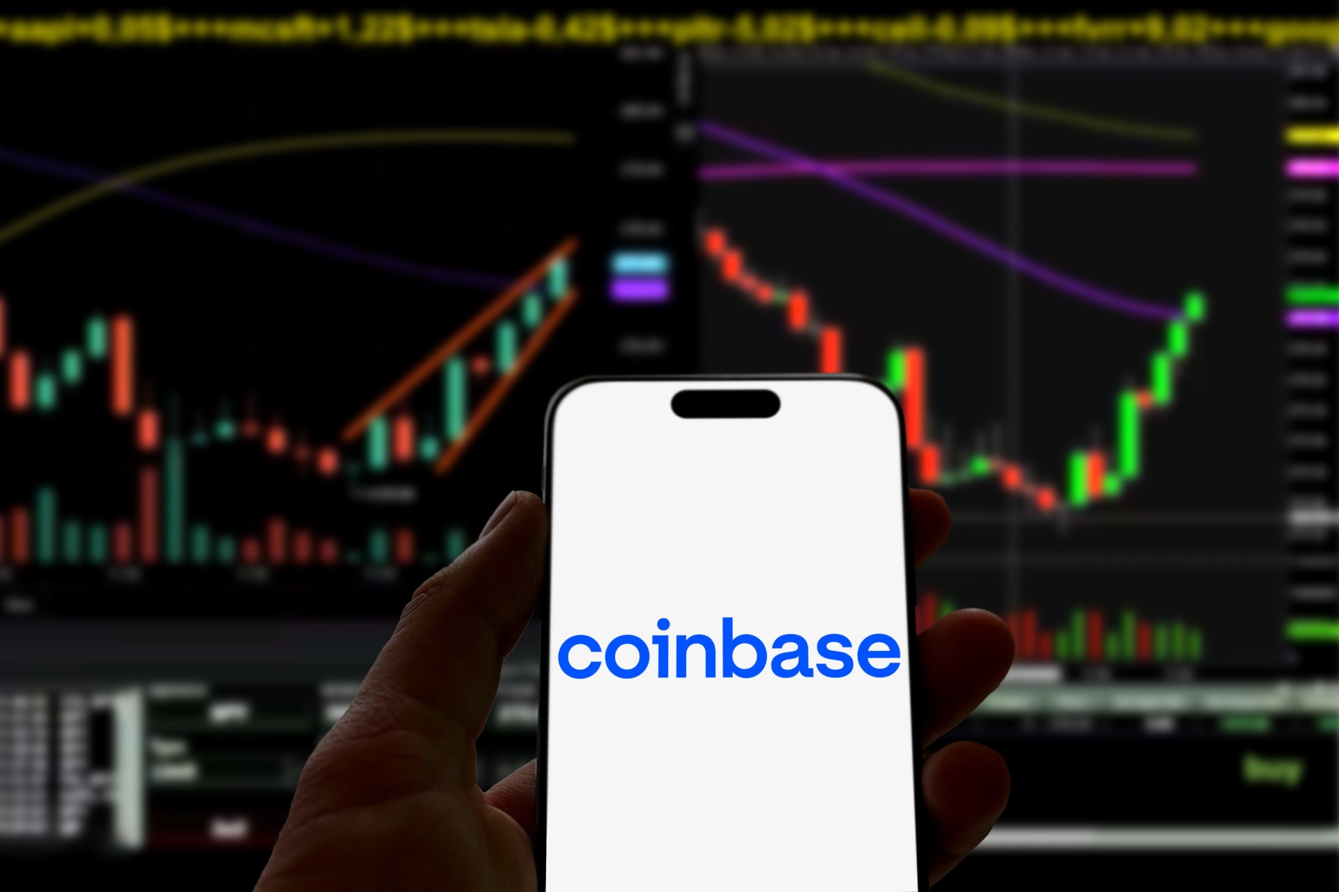 Coinbase CEO: Crypto Will Drive 25% of Global GDP Within Decade