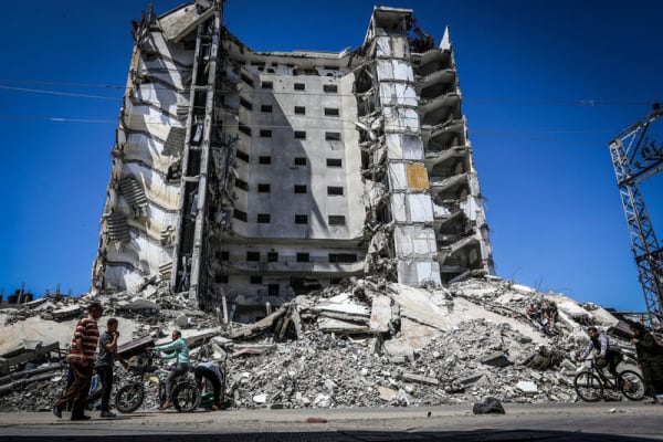 IDF rescues Palestinian collaborators from collapsed building in Gaza, dispatches helicopter for evacuation