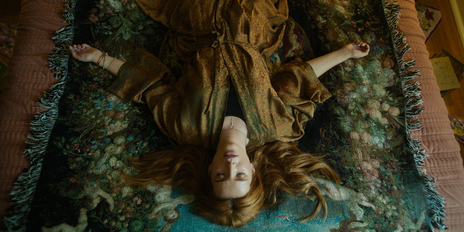 ‘Saint Clare’ Review: Bella Thorne Kills Bad Guys in a Flashy but Garbled Thriller