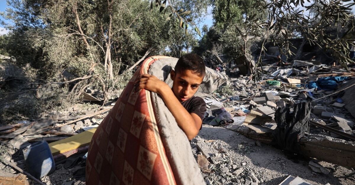 Gaza civil defence says Israeli strikes kill 43 as truce talks deadlocked