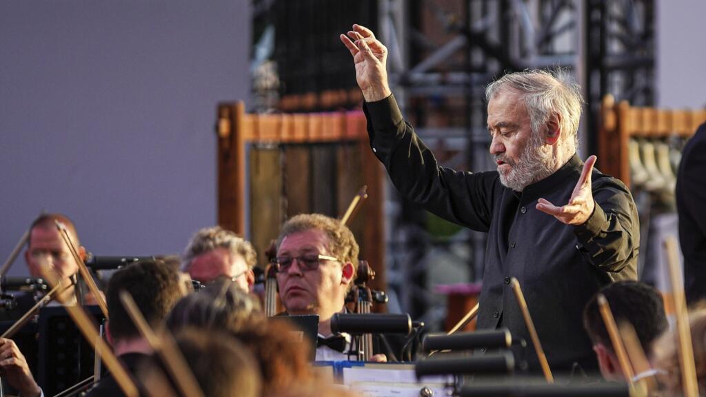 Are pro-Kremlin Russian cultural figures returning to the spotlight in Europe?