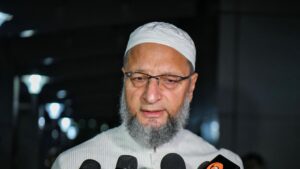 Owaisi mocks Pakistan’s Munir for ‘gifting fake photo’ to PM Sharif