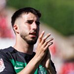 Man United enquire about Portuguese defender