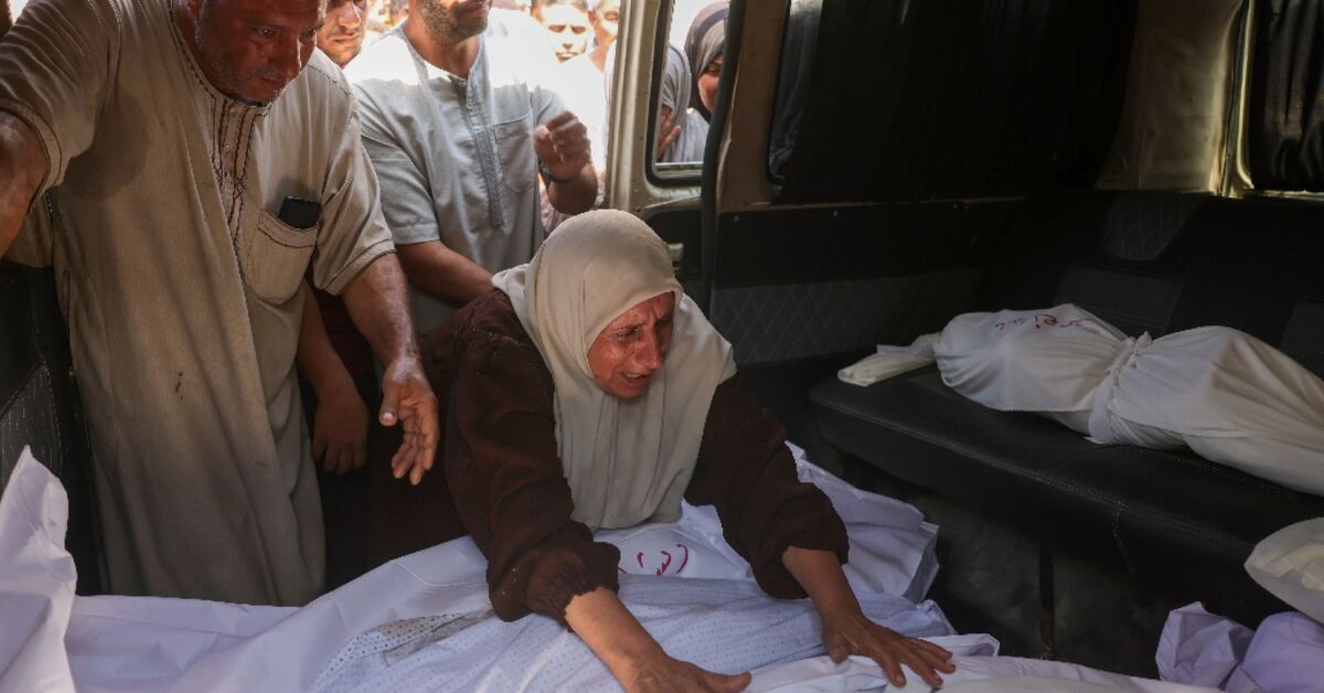 Gaza civil defence says Israeli strikes kill seven