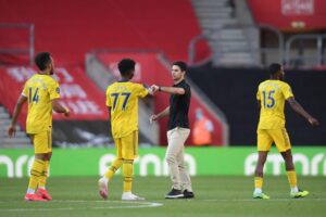 Arsenal complete signing of Premier League midfielder