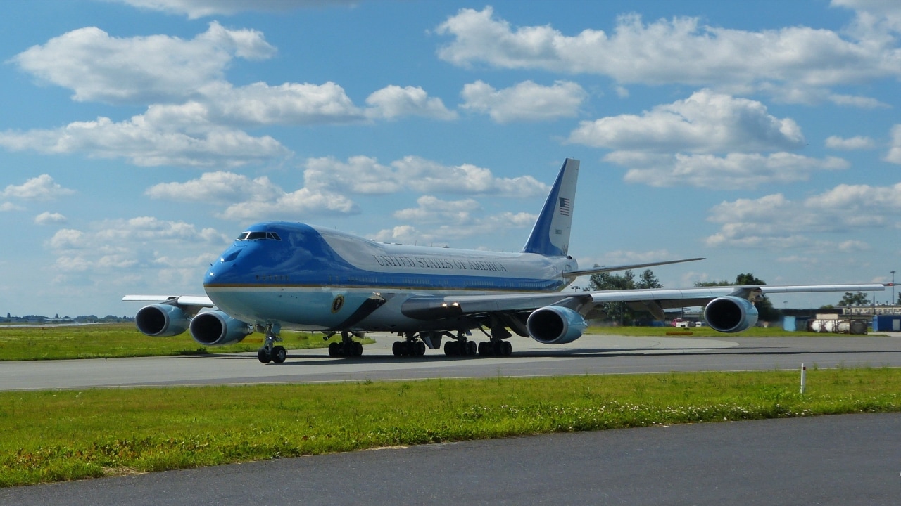 Trump administration formally accepts Boeing 747 gifted by Qatar