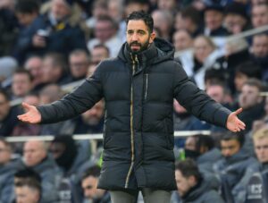 Man United deterred from signing free agent striker