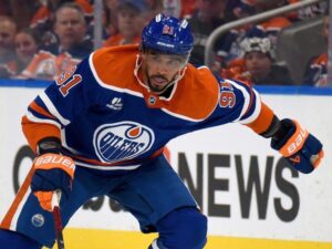 ‘Fireworks’: Oilers can expect predatory offer sheet on Evan Bouchard, insider says
