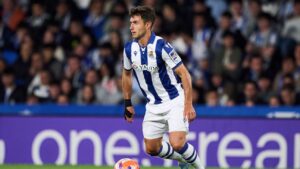 Martín Zubimendi joins Arsenal from Sociedad