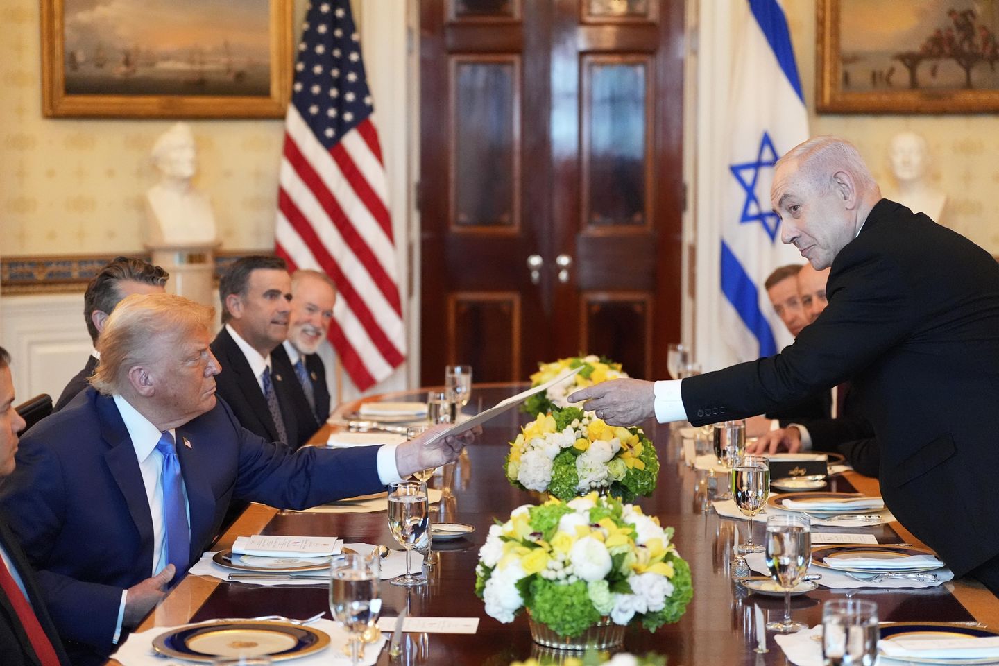 Netanyahu endorses Trump plan for Gaza to become resort