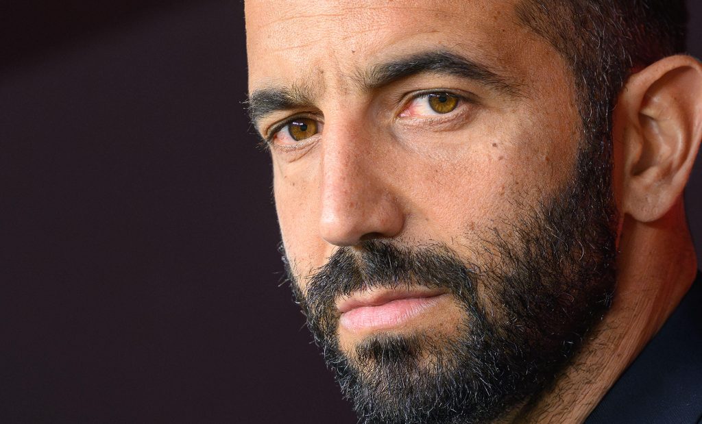 Man United make approach to sign Premier League striker