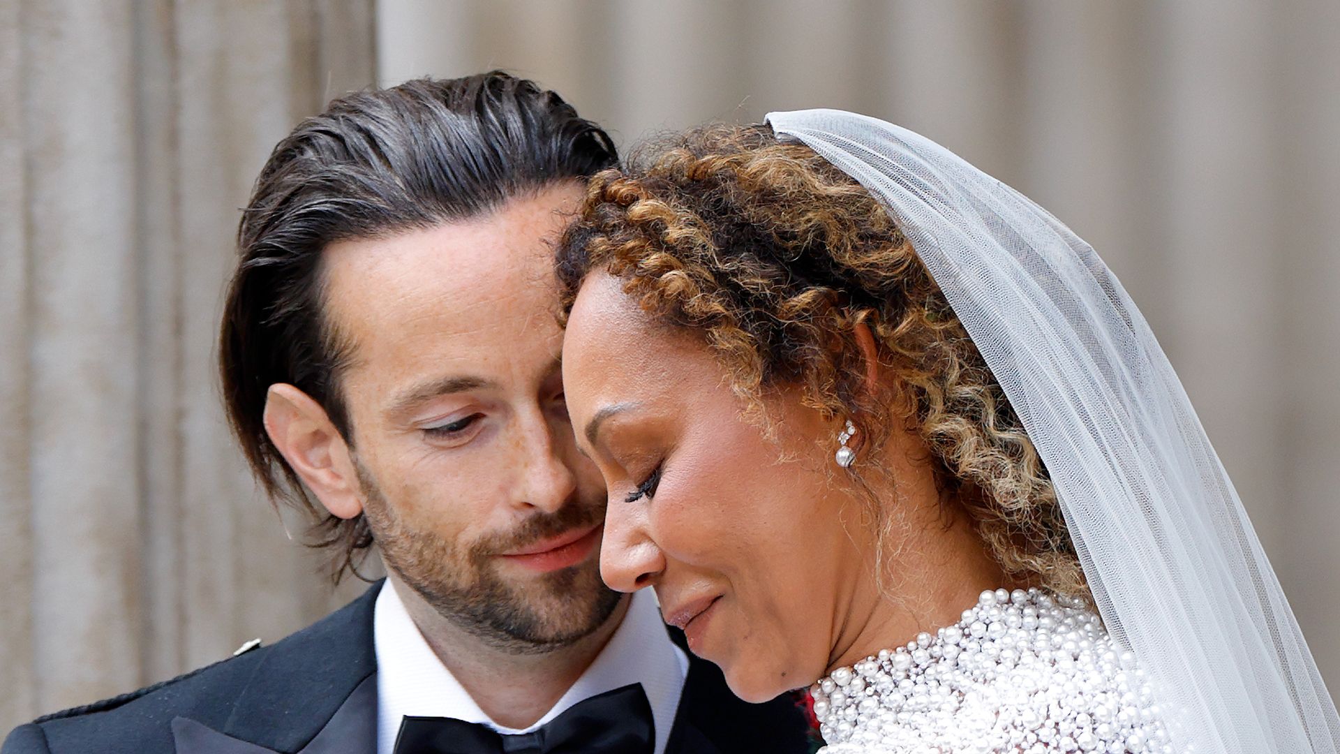 Inside Mel B’s glamorous wedding reception: 5-star venue, epic entertainment & more