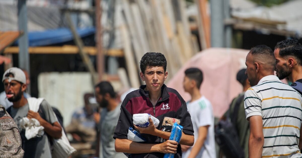 Israel allows aid air dops to Gaza to resume