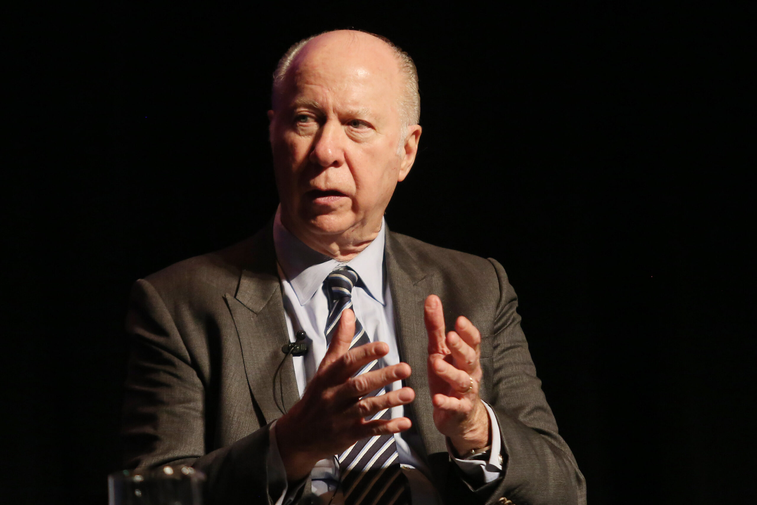 David Gergen, Political Commentator and Advisor to Four U.S. Presidents, Dies at 83