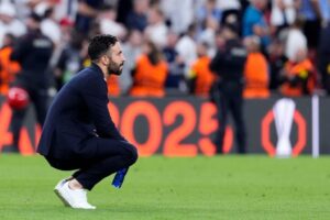 Man United’s latest bid for Premier League forward rejected