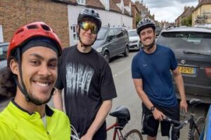 London to Paris cycle to support cancer support centre