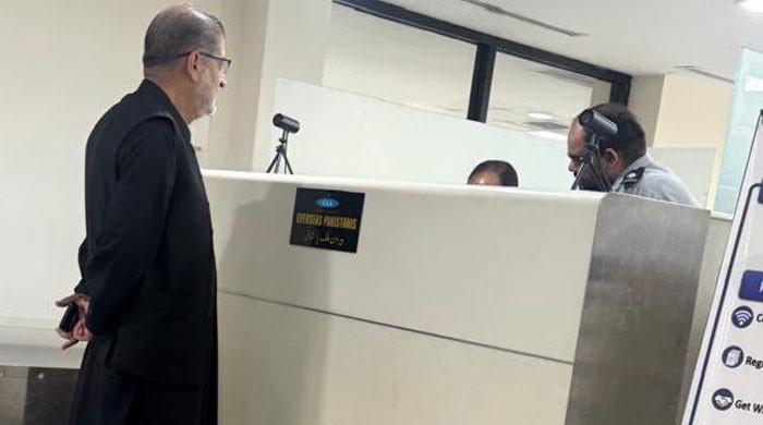 BNP-M chief Akhtar Mengal offloaded from Dubai-bound flight
