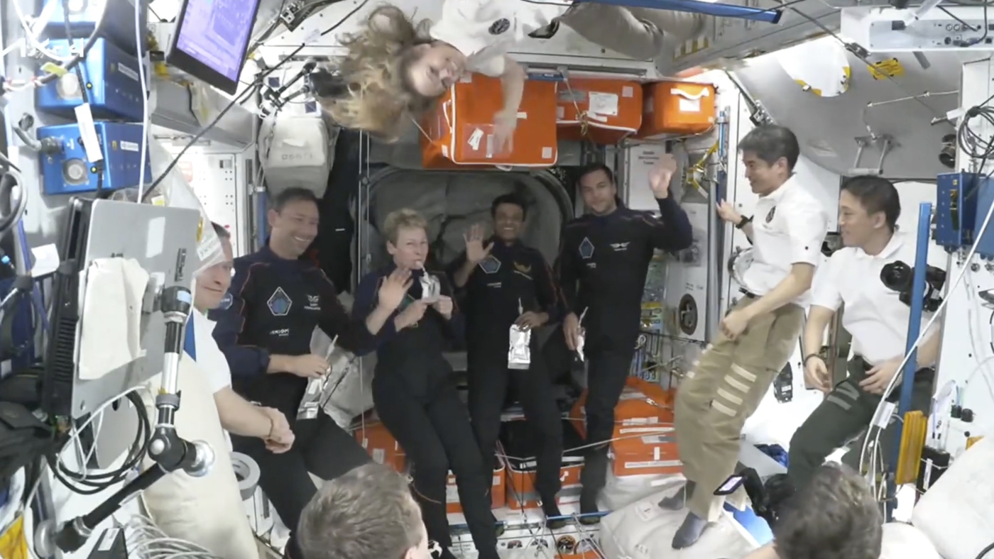 4 astronauts splashdown on SpaceX capsule to end Axiom Space’s private Ax-4 mission
