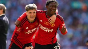 Manchester United pair ‘pray’ after decimating £150m valuation