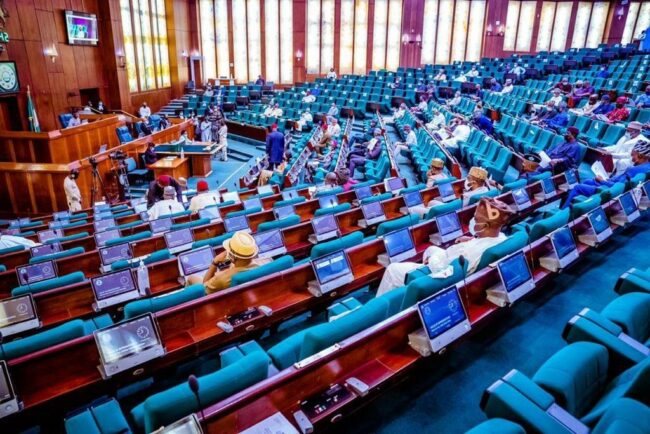 JUST IN: Two House of Reps members dump PDP, Labour Party for APC
