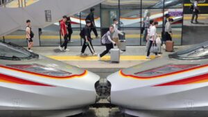 As China’s speedy maglev train breaks records, US ambitions go off the rails