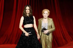 ‘American Horror Story’ actress Sarah Paulson lists $3 million Hollywood home, after selling Malibu trailer for $1.45 million